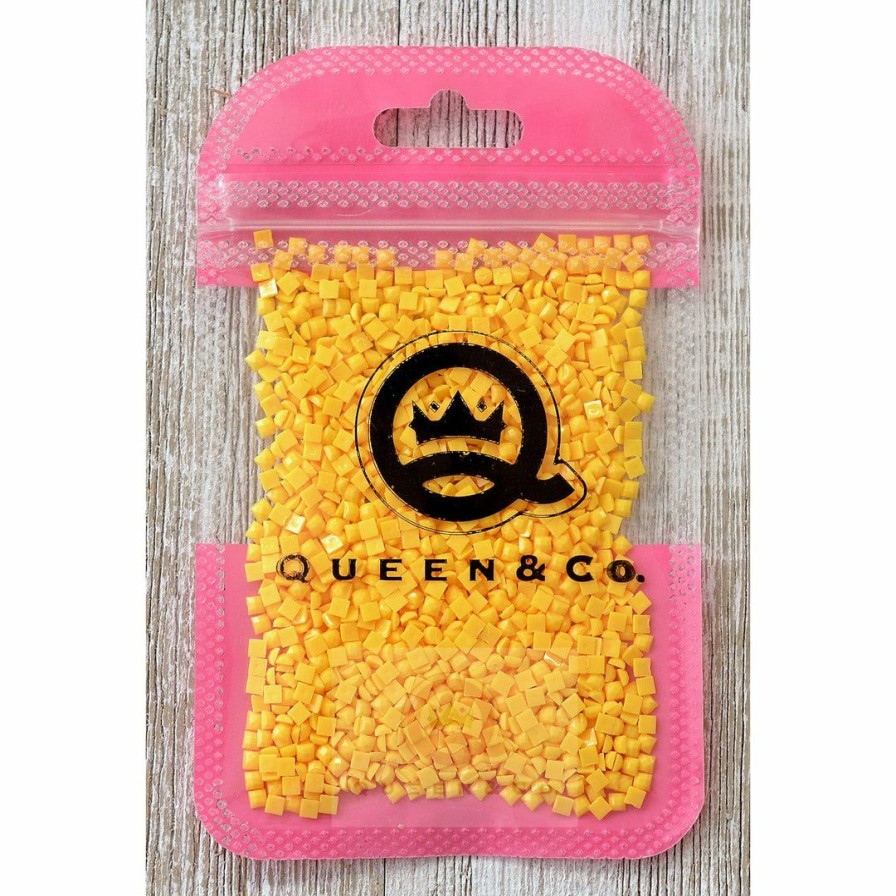 Embellishments Queen & Co | Queen & Co Princess Square Yellow Toppings